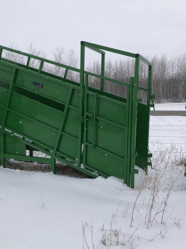 Stationary loading chute, Cattle loading chute, Stationary cattle loading chute, Real Tuff stationary loading chute, Real Tuff Loading Chute, Real Tuff Stationary loading chute